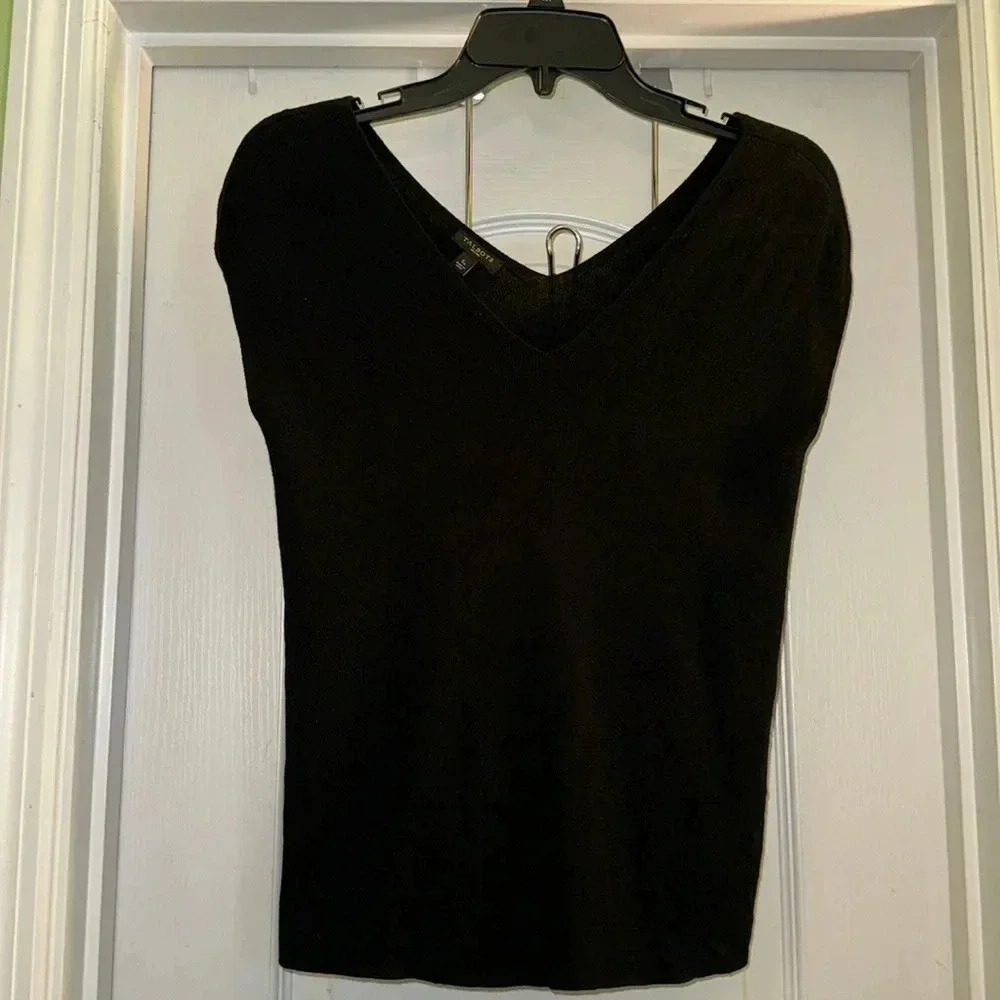 Talbots Sleeveless Sweater Top